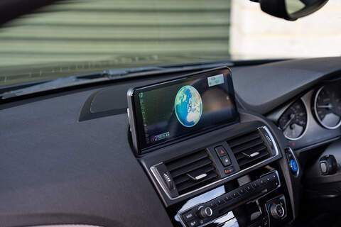 BMW 1 Series M140i - Large 25