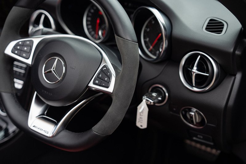 Mercedes-Benz SLC SLC43 V6 AMG - Large 17