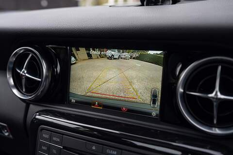 Mercedes-Benz SLC SLC43 V6 AMG - Large 21