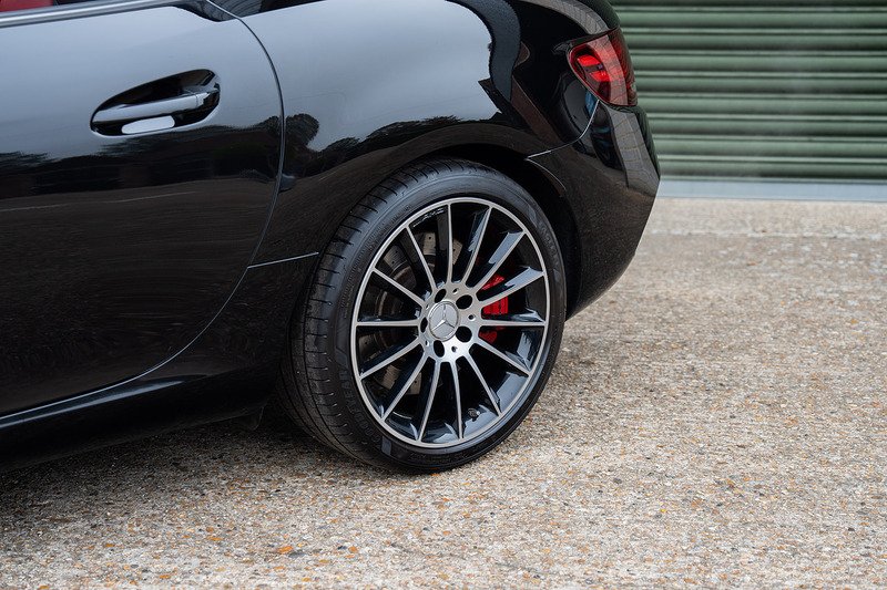 Mercedes-Benz SLC SLC43 V6 AMG - Large 28