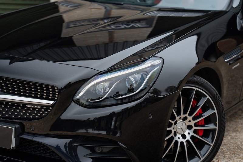 Mercedes-Benz SLC SLC43 V6 AMG - Large 24