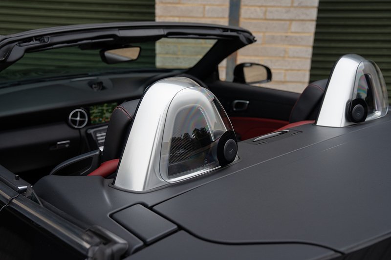 Mercedes-Benz SLC SLC43 V6 AMG - Large 30