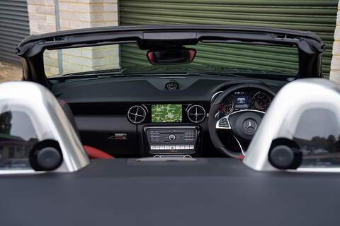 Mercedes-Benz SLC SLC43 V6 AMG - Large 13