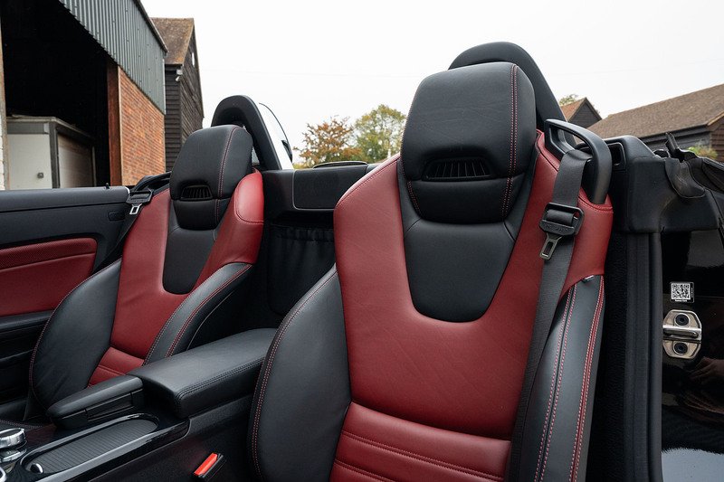 Mercedes-Benz SLC SLC43 V6 AMG - Large 14