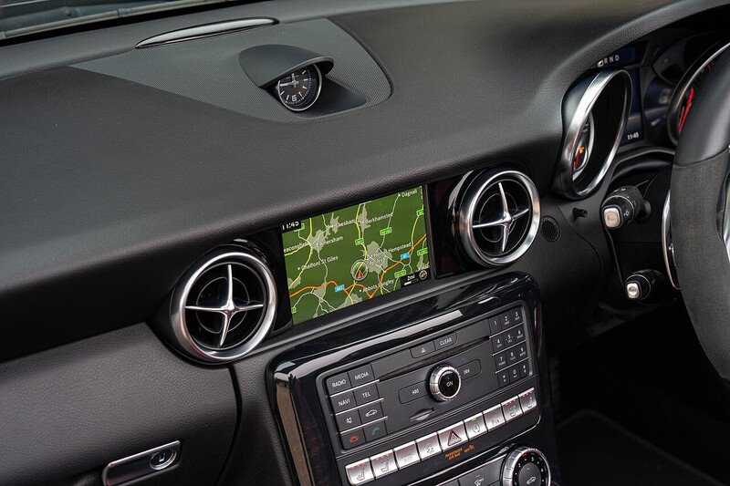 Mercedes-Benz SLC SLC43 V6 AMG - Large 46