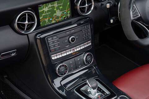 Mercedes-Benz SLC SLC43 V6 AMG - Large 45