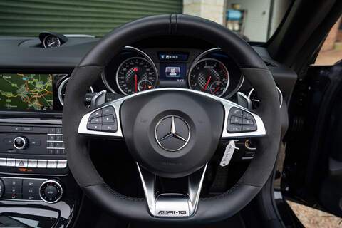 Mercedes-Benz SLC SLC43 V6 AMG - Large 29