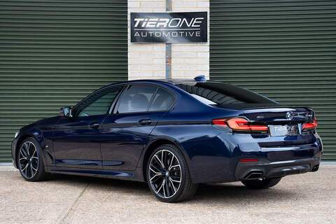 BMW 5 Series 530d MHT M Sport - Large 8