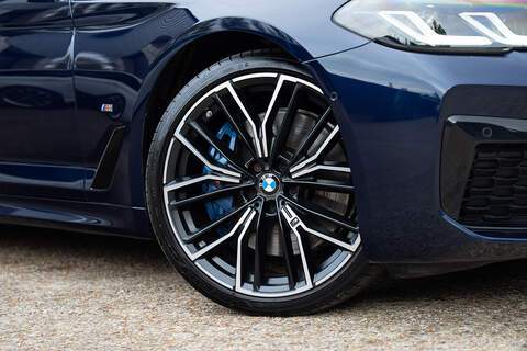 BMW 5 Series 530d MHT M Sport - Large 6
