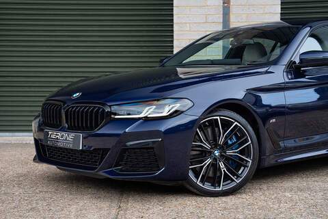 BMW 5 Series 530d MHT M Sport - Large 40