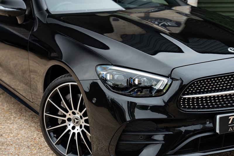 Mercedes-Benz E Class E400d AMG Line Night Edition - Large 25