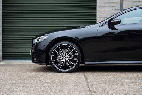 Mercedes-Benz E Class E400d AMG Line Night Edition - Large 28