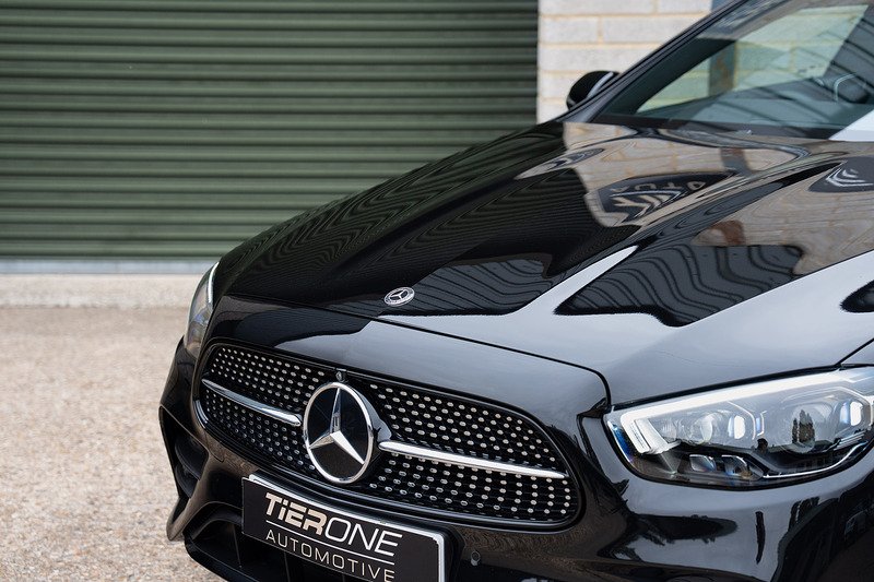 Mercedes-Benz E Class E400d AMG Line Night Edition - Large 43