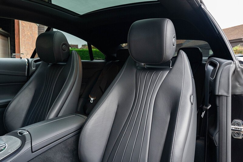 Mercedes-Benz E Class E400d AMG Line Night Edition - Large 11