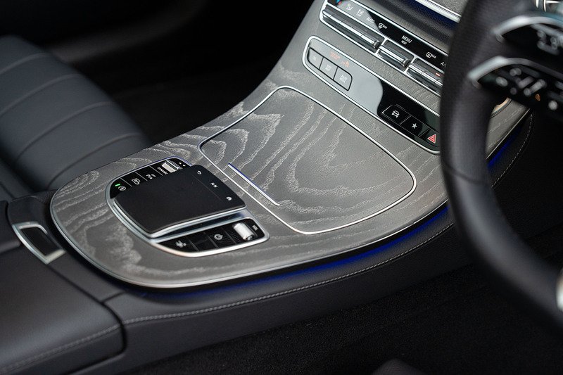 Mercedes-Benz E Class E400d AMG Line Night Edition - Large 36