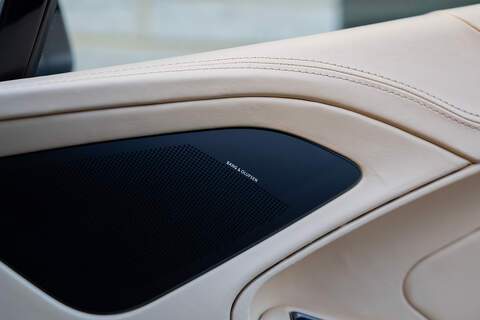 Aston Martin Vanquish V12 Volante - Large 47