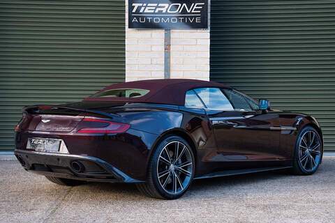 Aston Martin Vanquish V12 Volante - Large 57