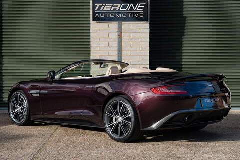Aston Martin Vanquish V12 Volante - Large 59