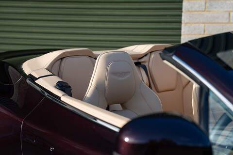 Aston Martin Vanquish V12 Volante - Large 43