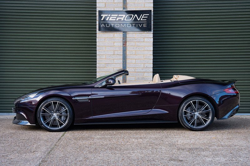 Aston Martin Vanquish V12 Volante - Large 2