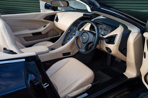 Aston Martin Vanquish V12 Volante - Large 36