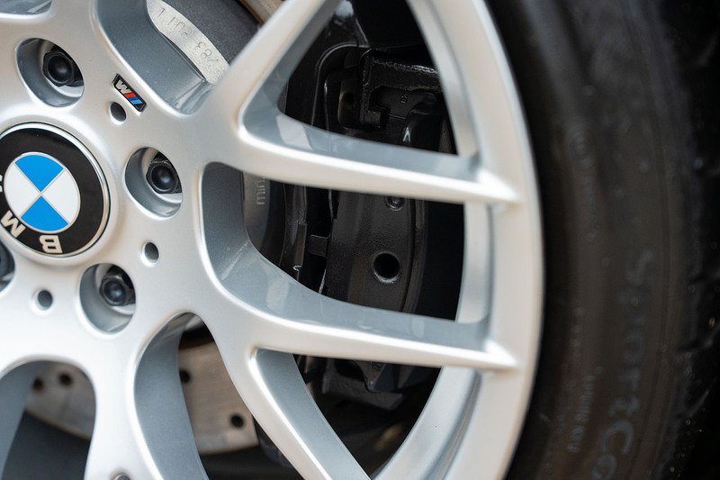 BMW M3 iV8 Competition - Large 26