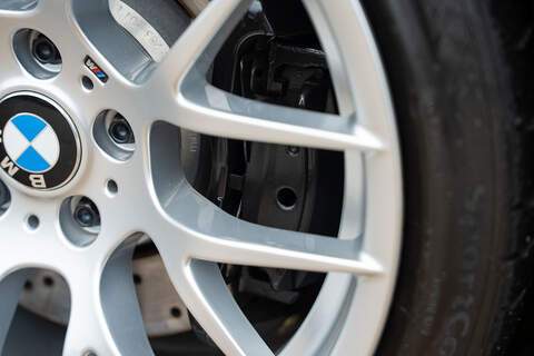 BMW M3 iV8 Competition - Large 26