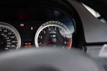 BMW M3 iV8 Competition - U800