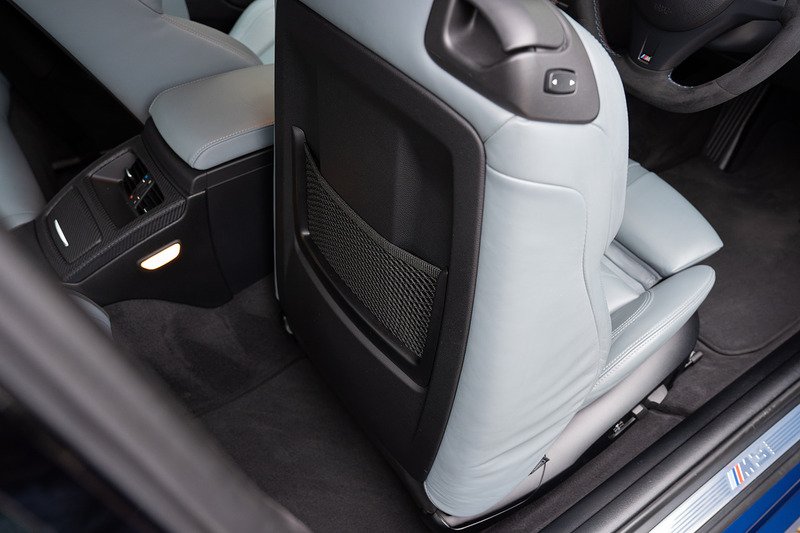 BMW M3 iV8 Competition - Large 35