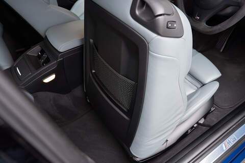 BMW M3 iV8 Competition - Large 35