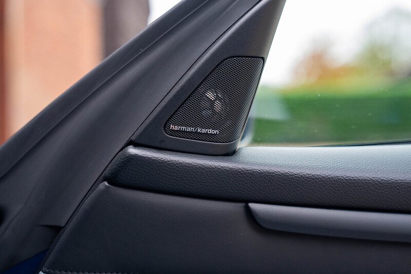 BMW M3 iV8 Competition - Large 17