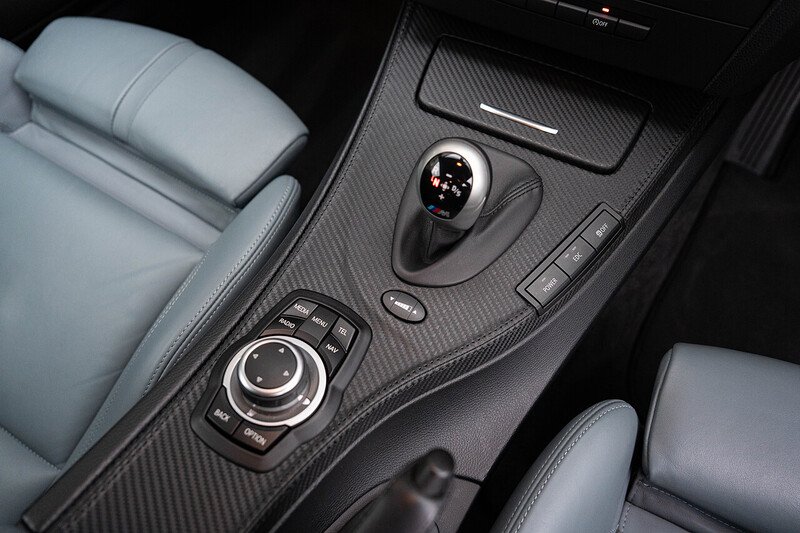 BMW M3 iV8 Competition - Large 29