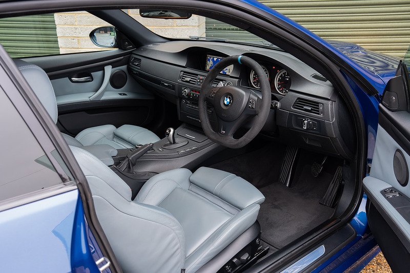 BMW M3 iV8 Competition - Large 10