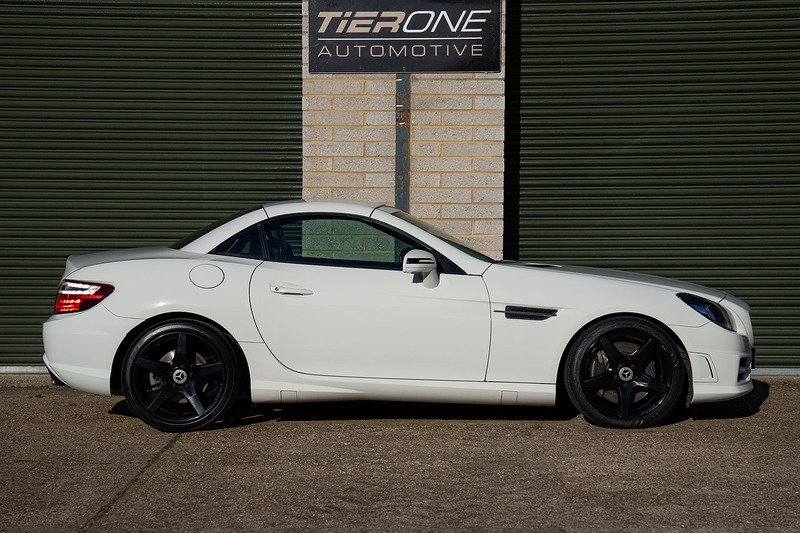 Mercedes-Benz SLK SLK200 BlueEfficiency AMG Sport - Large 9