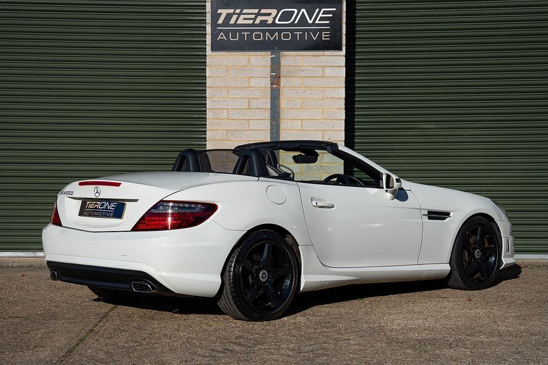 Mercedes-Benz SLK SLK200 BlueEfficiency AMG Sport - Large 1