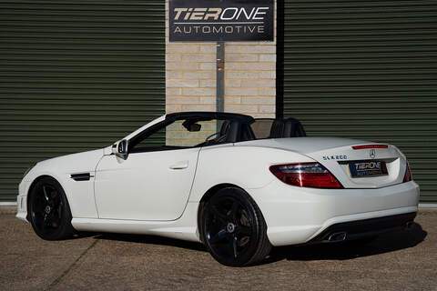 Mercedes-Benz SLK SLK200 BlueEfficiency AMG Sport - Large 28