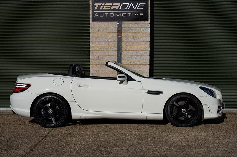 Mercedes-Benz SLK SLK200 BlueEfficiency AMG Sport - Large 32