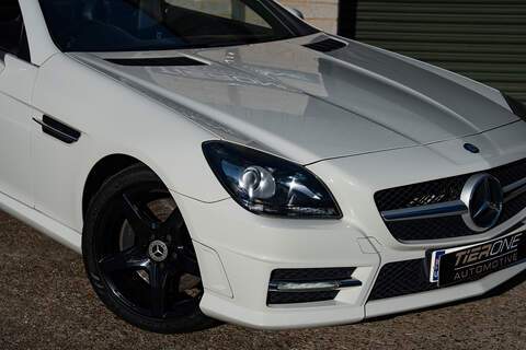 Mercedes-Benz SLK SLK200 BlueEfficiency AMG Sport - Large 21