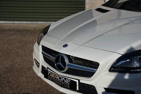 Mercedes-Benz SLK SLK200 BlueEfficiency AMG Sport - Large 25