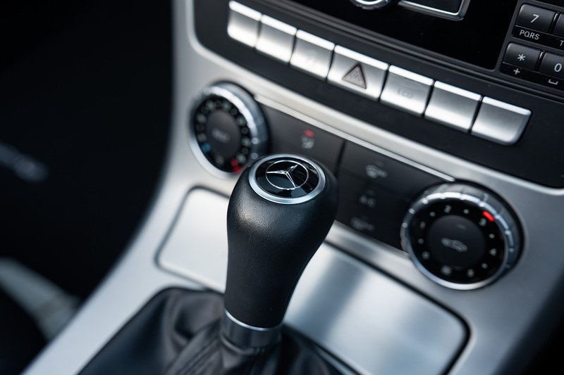 Mercedes-Benz SLK SLK200 BlueEfficiency AMG Sport - Large 16