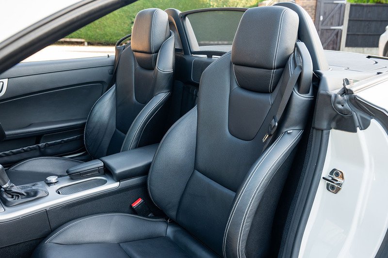 Mercedes-Benz SLK SLK200 BlueEfficiency AMG Sport - Large 5