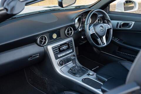 Mercedes-Benz SLK SLK200 BlueEfficiency AMG Sport - Large 13