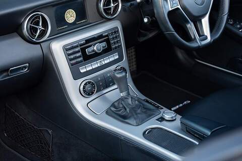 Mercedes-Benz SLK SLK200 BlueEfficiency AMG Sport - Large 18