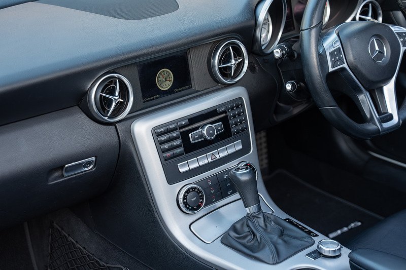 Mercedes-Benz SLK SLK200 BlueEfficiency AMG Sport - Large 11