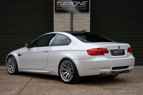 BMW M3 iV8 Competition - Large 8