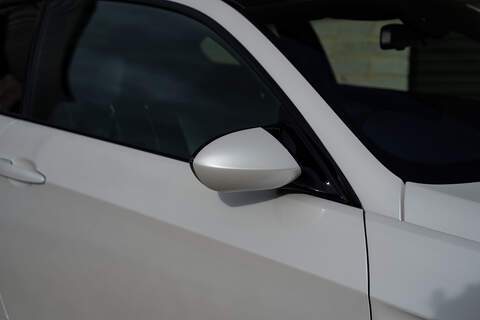 BMW M3 iV8 Competition - Large 23