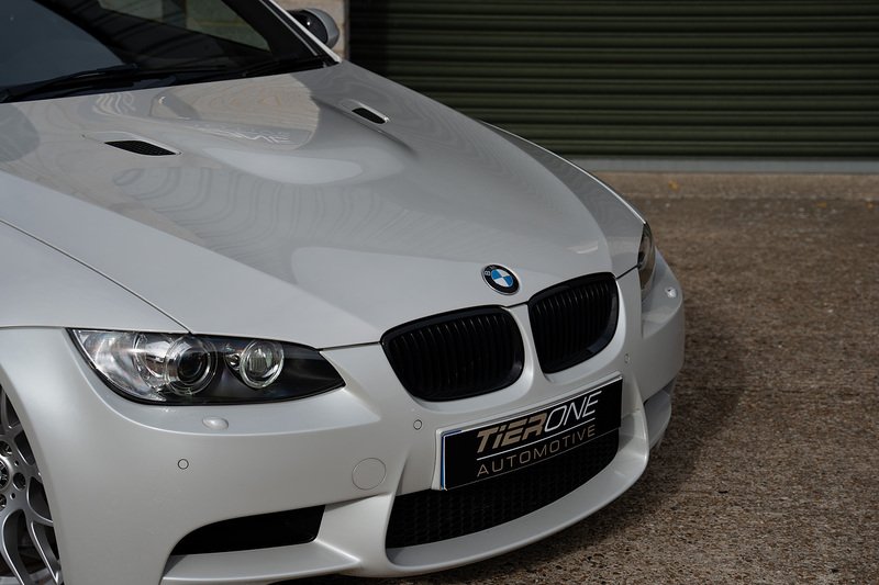BMW M3 iV8 Competition - Large 49