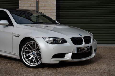 BMW M3 iV8 Competition - Large 42