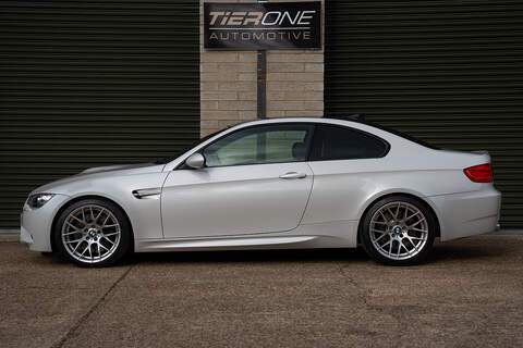 BMW M3 iV8 Competition - Large 9