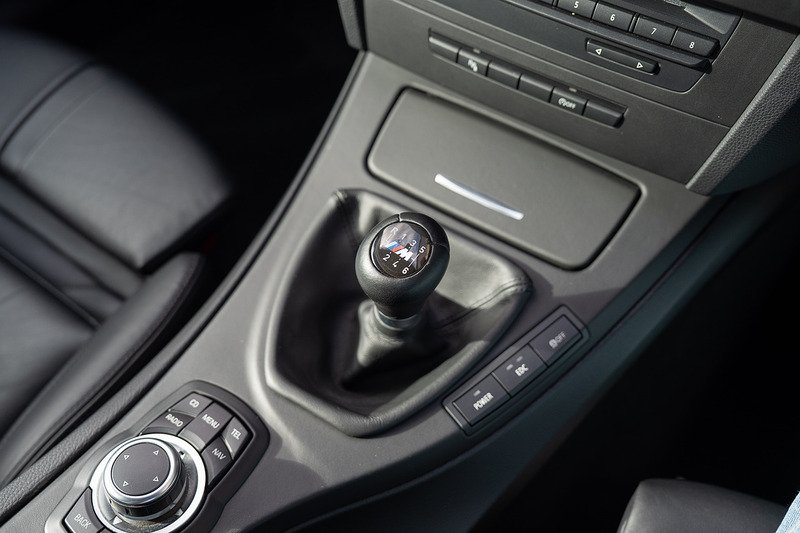 BMW M3 iV8 Competition - Large 14